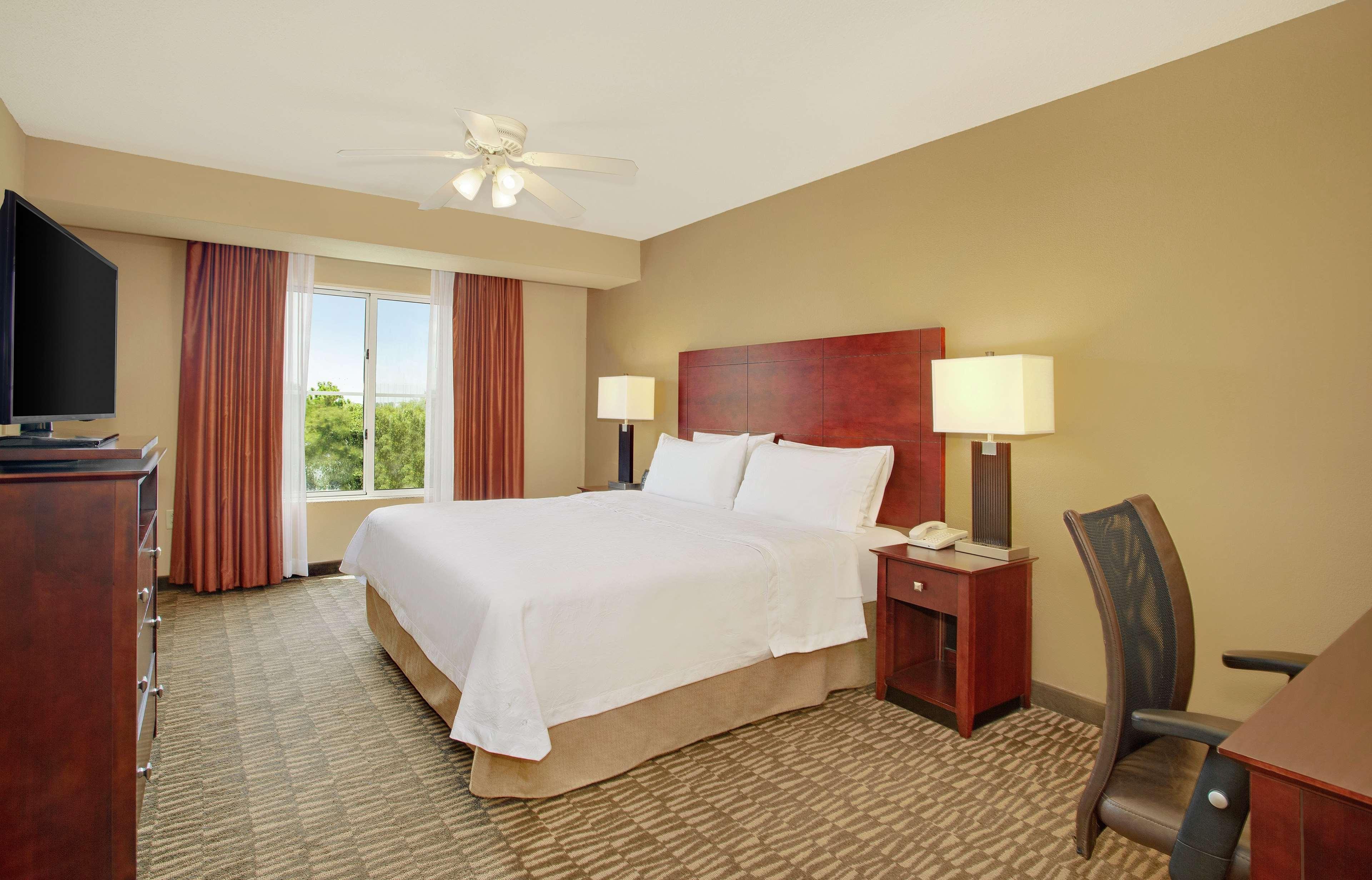 Homewood Suites By Hilton Tampa-Brandon Eksteriør billede