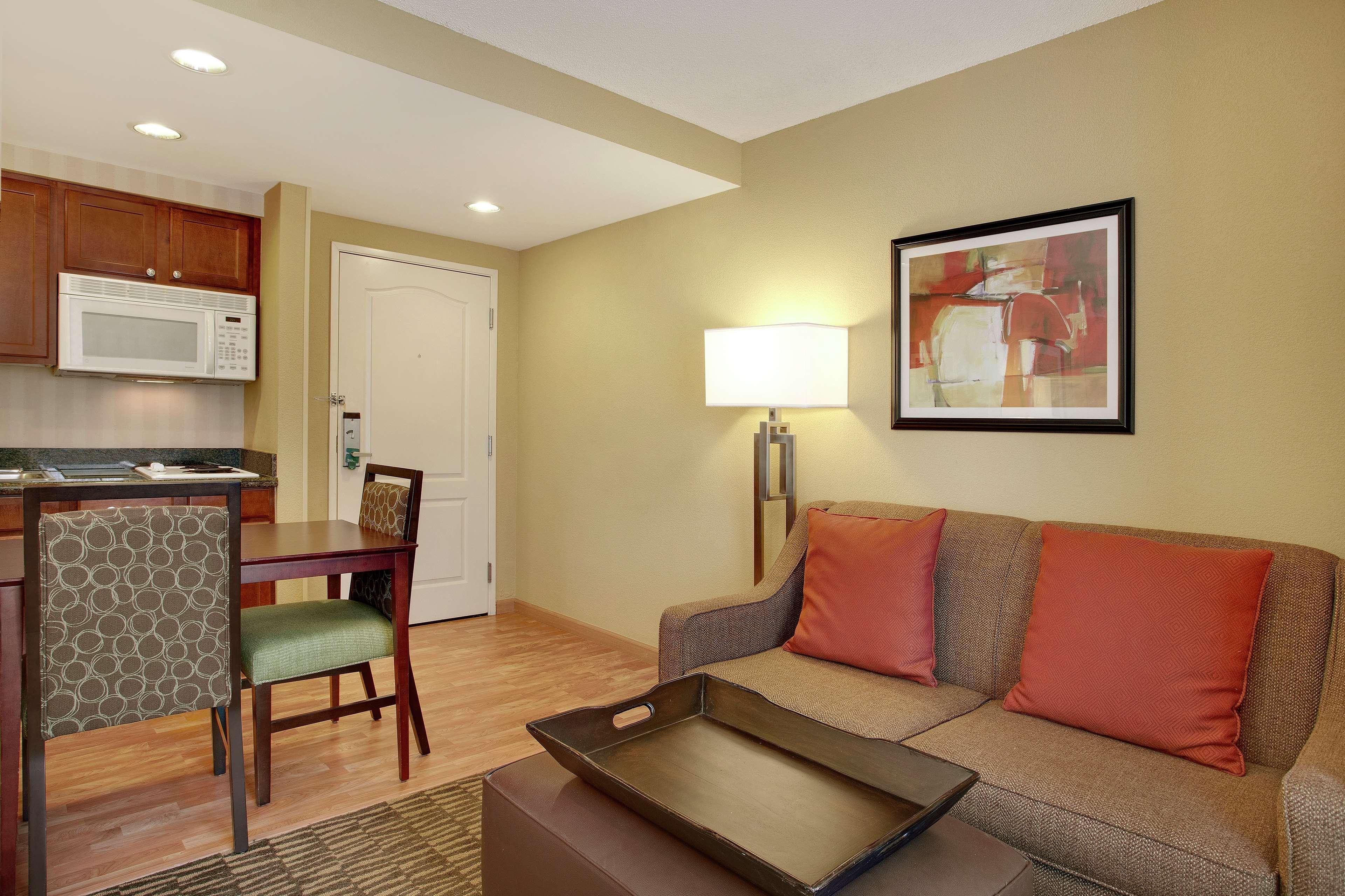 Homewood Suites By Hilton Tampa-Brandon Eksteriør billede